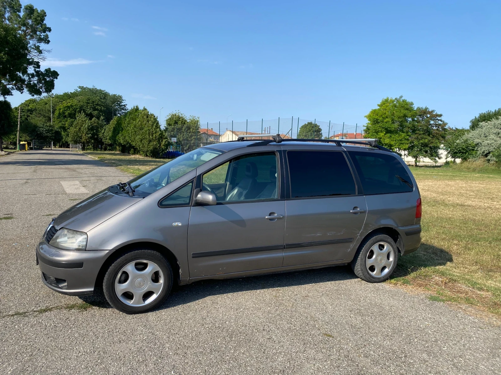 Seat Alhambra, снимка 4 - Автомобили и джипове - 55355198