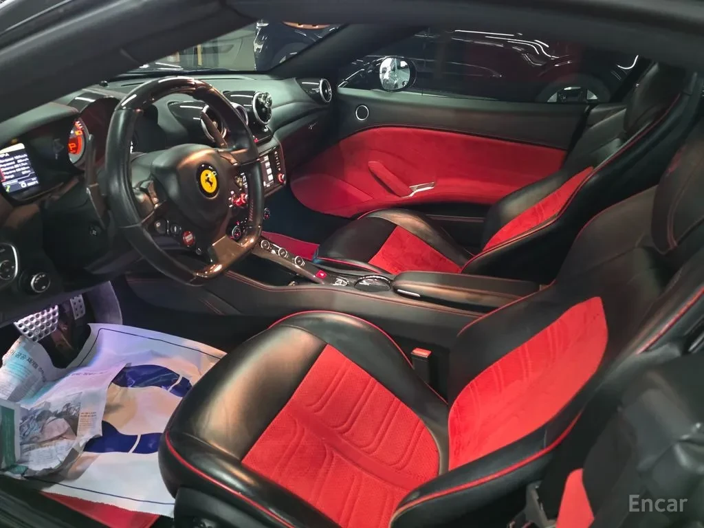 Ferrari California 3.9 V8 Carbon Package | Ceramic | Night Package, снимка 4 - Автомобили и джипове - 55437992