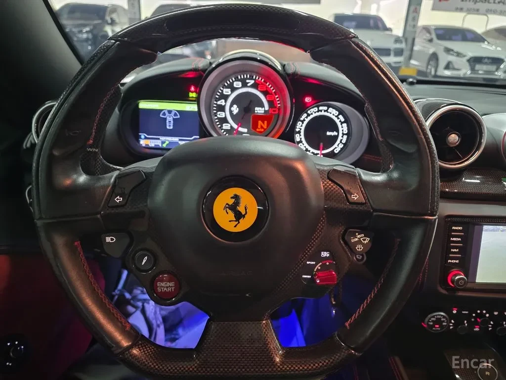 Ferrari California 3.9 V8 Carbon Package | Ceramic | Night Package, снимка 5 - Автомобили и джипове - 55437992