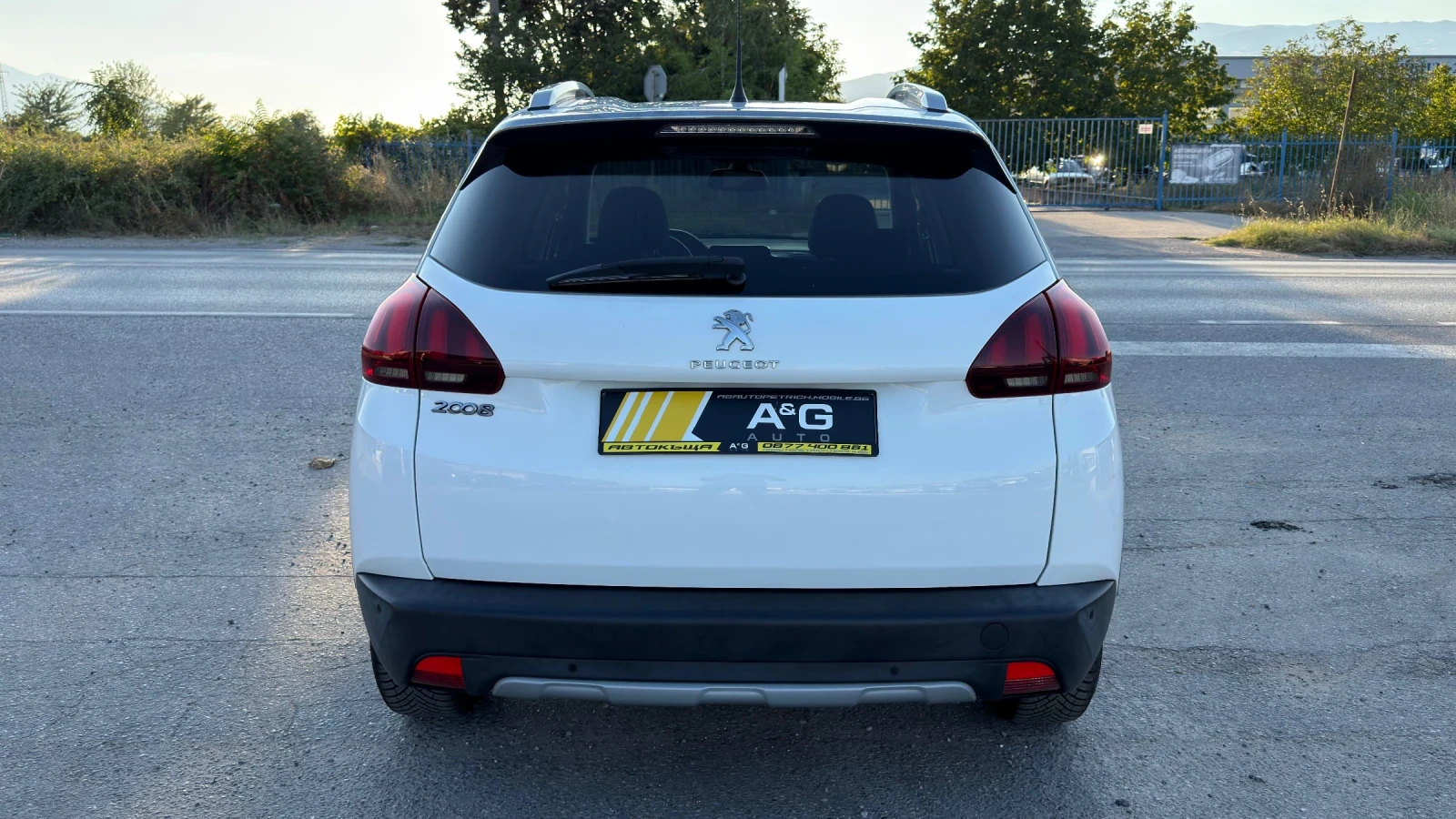 Peugeot 2008 1.6HDI ALLURE, снимка 6 - Автомобили и джипове - 55740203