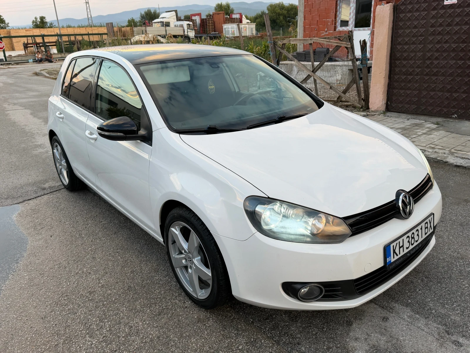 VW Golf 1.6тди 105кс 2013г., снимка 8 - Автомобили и джипове - 55833266