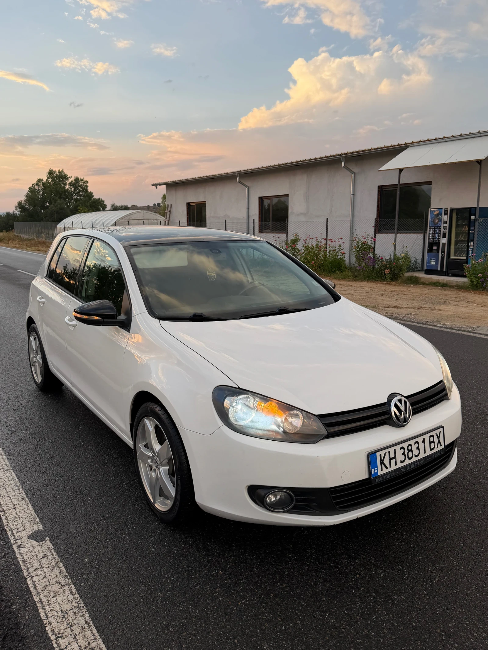VW Golf 1.6тди 105кс 2013г.
