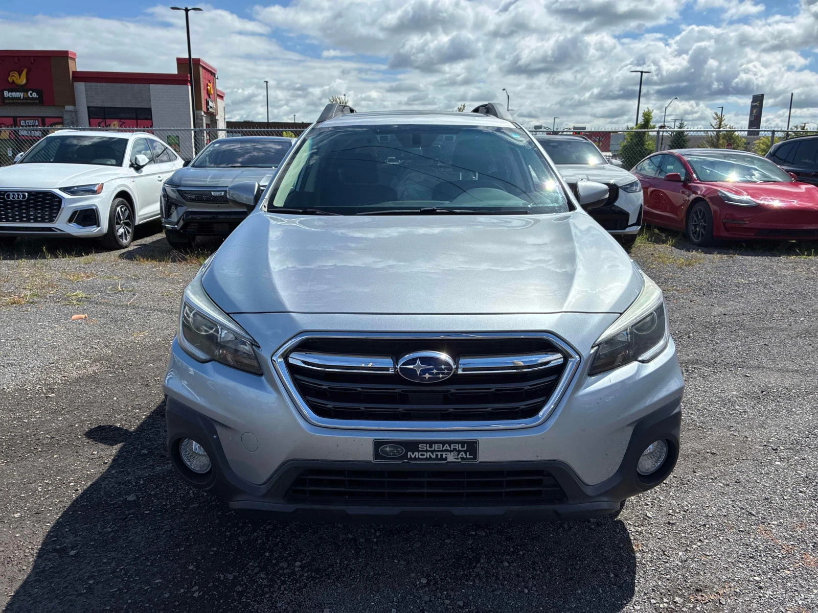 Subaru Outback * Touring * CARFAX * БЕЗ ПЪРВОНАЧАЛНА ВНОСКА, снимка 6 - Автомобили и джипове - 55879880