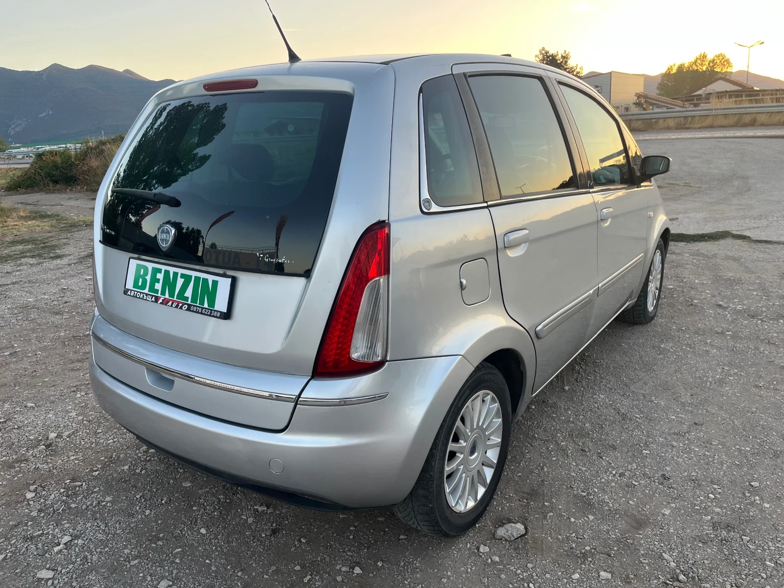 Lancia Musa 1.4i-95-ПАНОРАМА-АВТОМАТ-ИТАЛИЯ, снимка 9 - Автомобили и джипове - 55984632