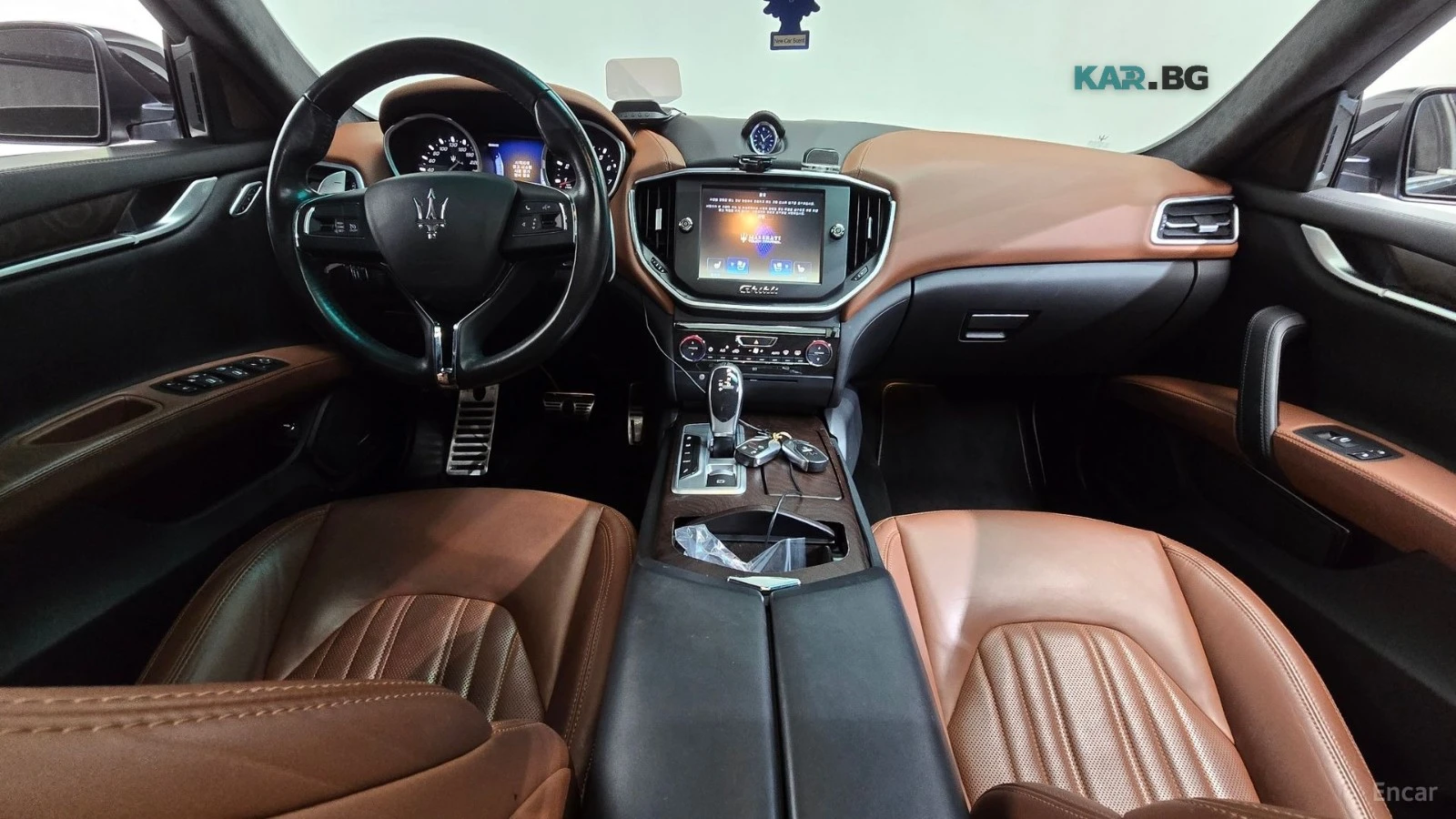 Maserati Ghibli 3.0 S Q4/ADAPTIVE SKYHOOK/KAMEPA, снимка 9 - Автомобили и джипове - 56240643