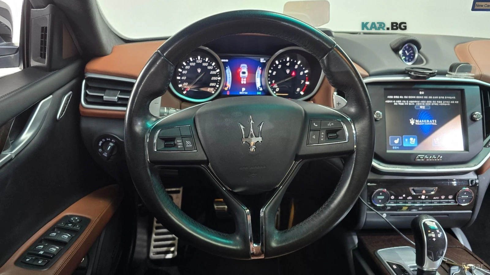 Maserati Ghibli 3.0 S Q4/ADAPTIVE SKYHOOK/KAMEPA, снимка 8 - Автомобили и джипове - 56240643