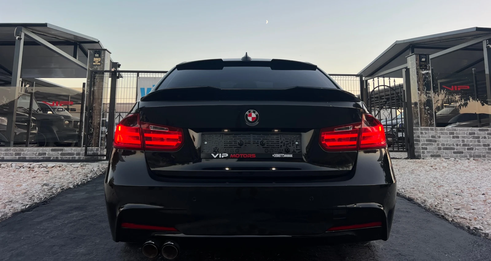 BMW 320 d M-PERFORMANCE/LED/XENON/NAVI/KOJA/UNIKAT, снимка 8 - Автомобили и джипове - 56247680