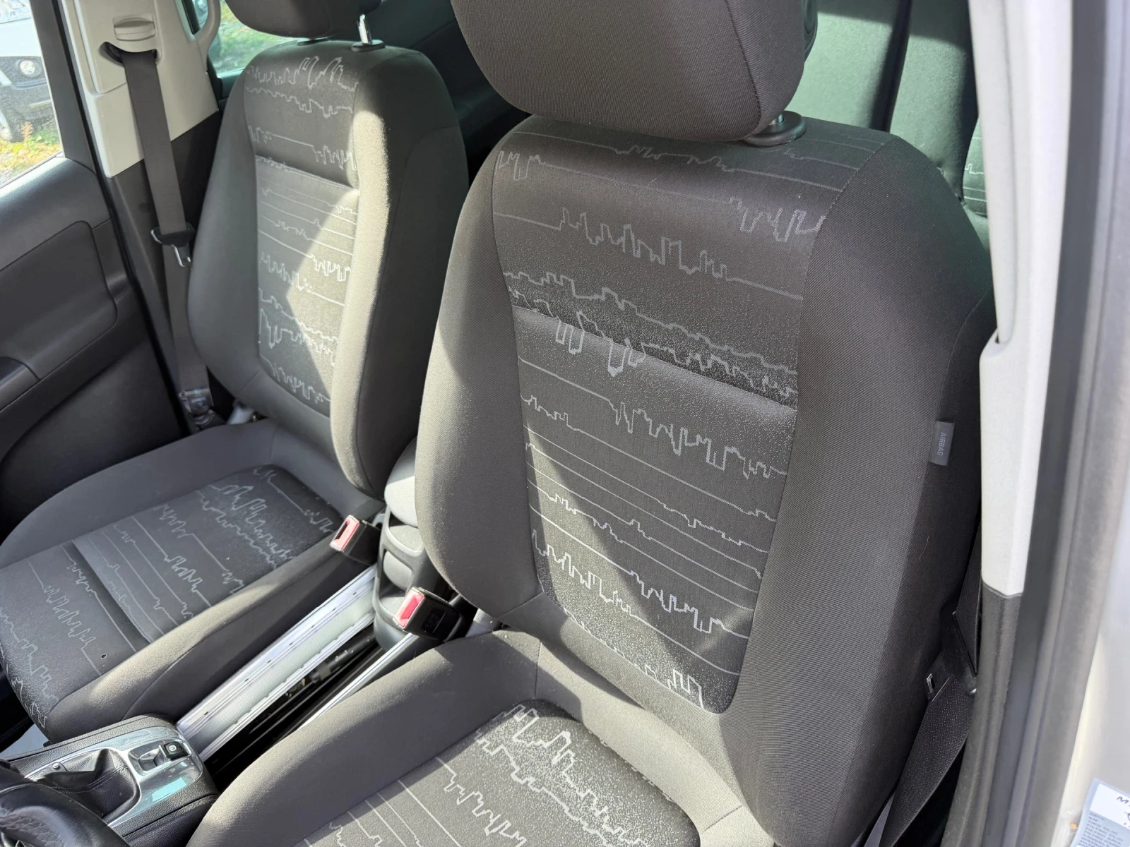Opel Meriva 1.4, снимка 5 - Автомобили и джипове - 56589324