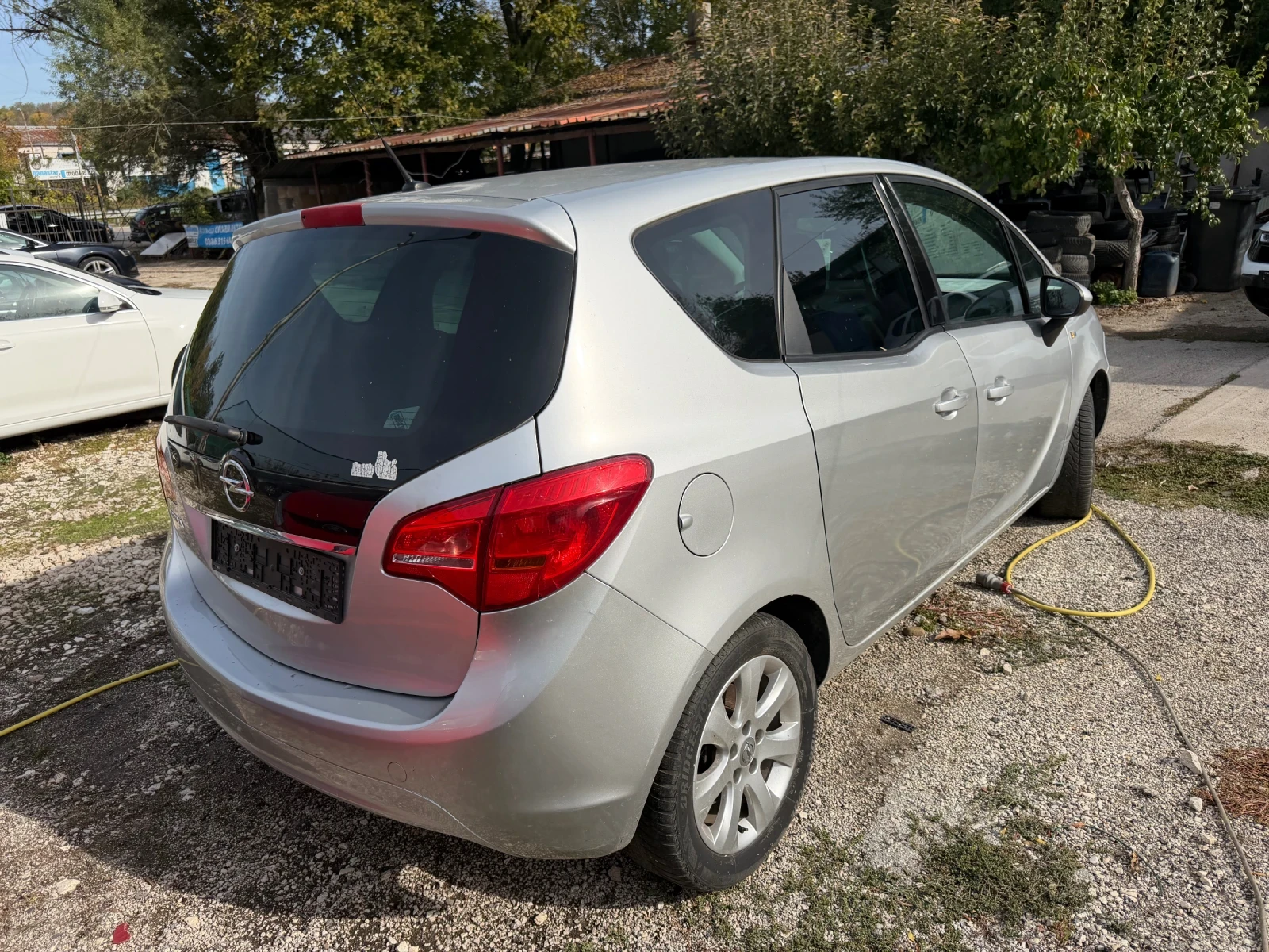 Opel Meriva 1.4, снимка 10 - Автомобили и джипове - 56589324