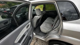 Hyundai Tucson 2.0i + Газ, снимка 10