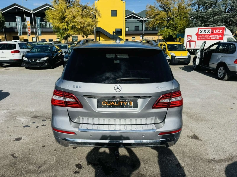 Mercedes-Benz ML 350, снимка 10 - Автомобили и джипове - 48224045