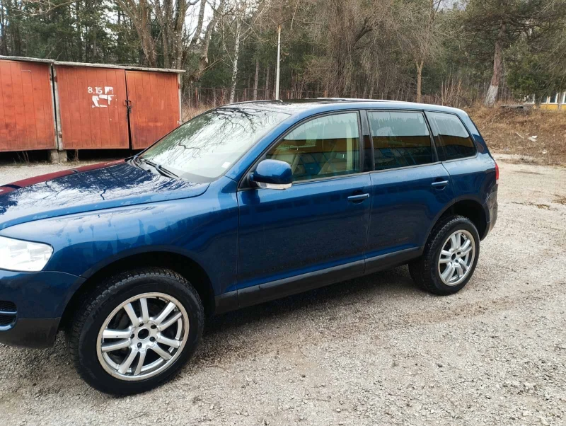 VW Touareg, снимка 6 - Автомобили и джипове - 48445477