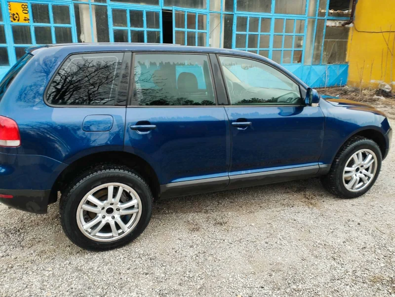 VW Touareg, снимка 4 - Автомобили и джипове - 48445477