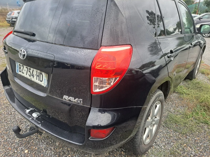 Toyota Rav4 2.2 D4D 4X4, снимка 2 - Автомобили и джипове - 52042044