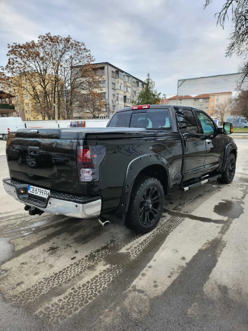 Toyota Tundra, снимка 3 - Автомобили и джипове - 53328371