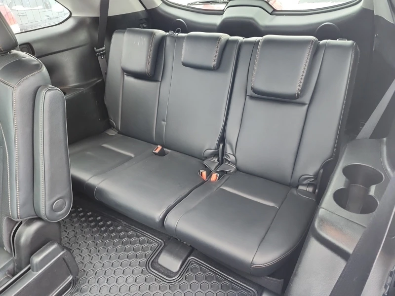 Toyota Highlander ЧЕРЕН САЛОН * * CARFAX * * СТАВА НА ГАЗ * * , снимка 11 - Автомобили и джипове - 53567017