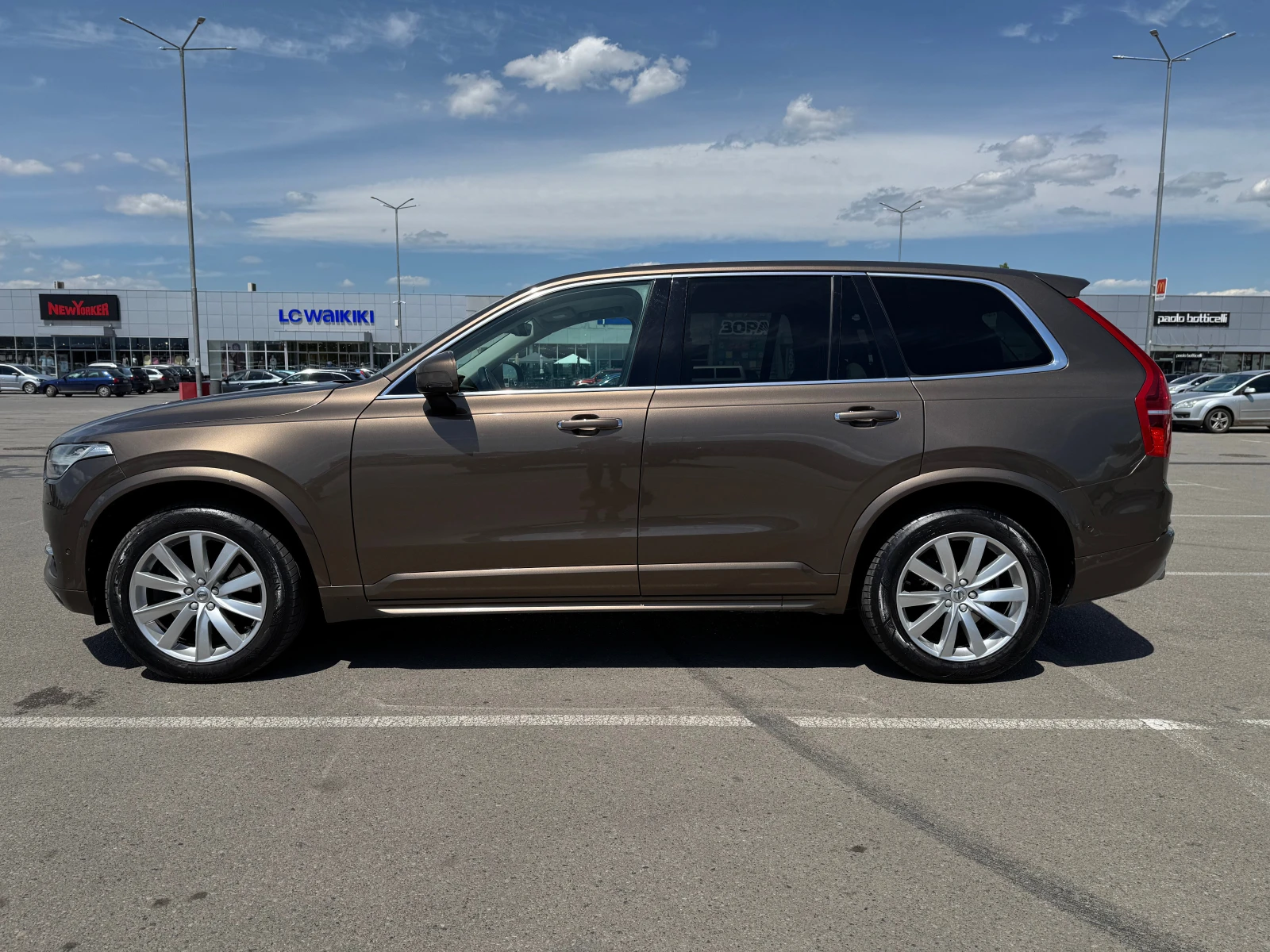 Volvo Xc90 Momentum - изображение 2