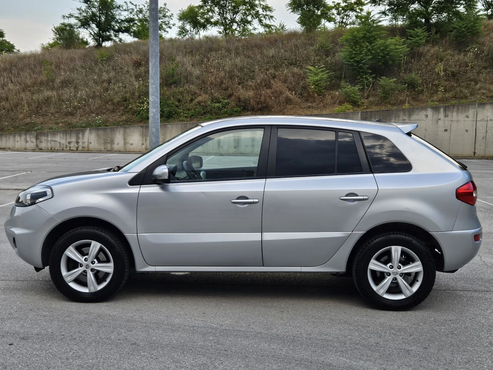 Renault Koleos 2.5 4х4 ФЕЙСЛИФТ  - изображение 4