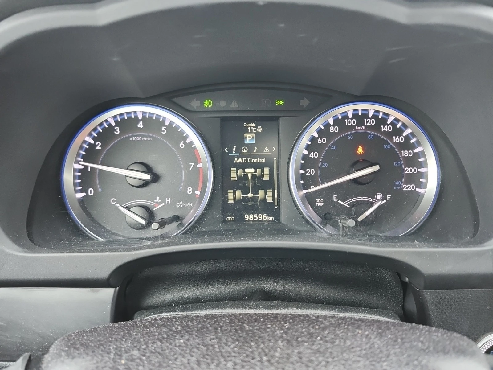 Toyota Highlander ЧЕРЕН САЛОН * * CARFAX * * СТАВА НА ГАЗ * *  - изображение 8