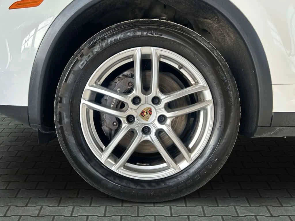 Porsche Cayenne AWD 4dr  CARFAX, снимка 7 - Автомобили и джипове - 53902948