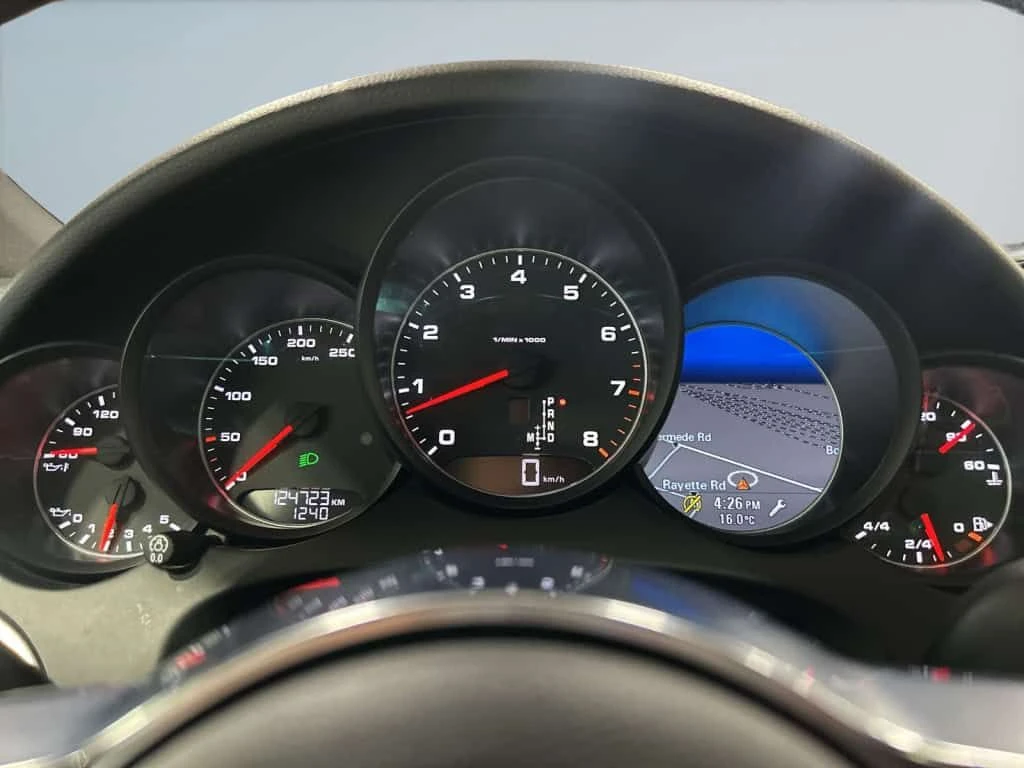 Porsche Cayenne AWD 4dr  CARFAX, снимка 8 - Автомобили и джипове - 53902948