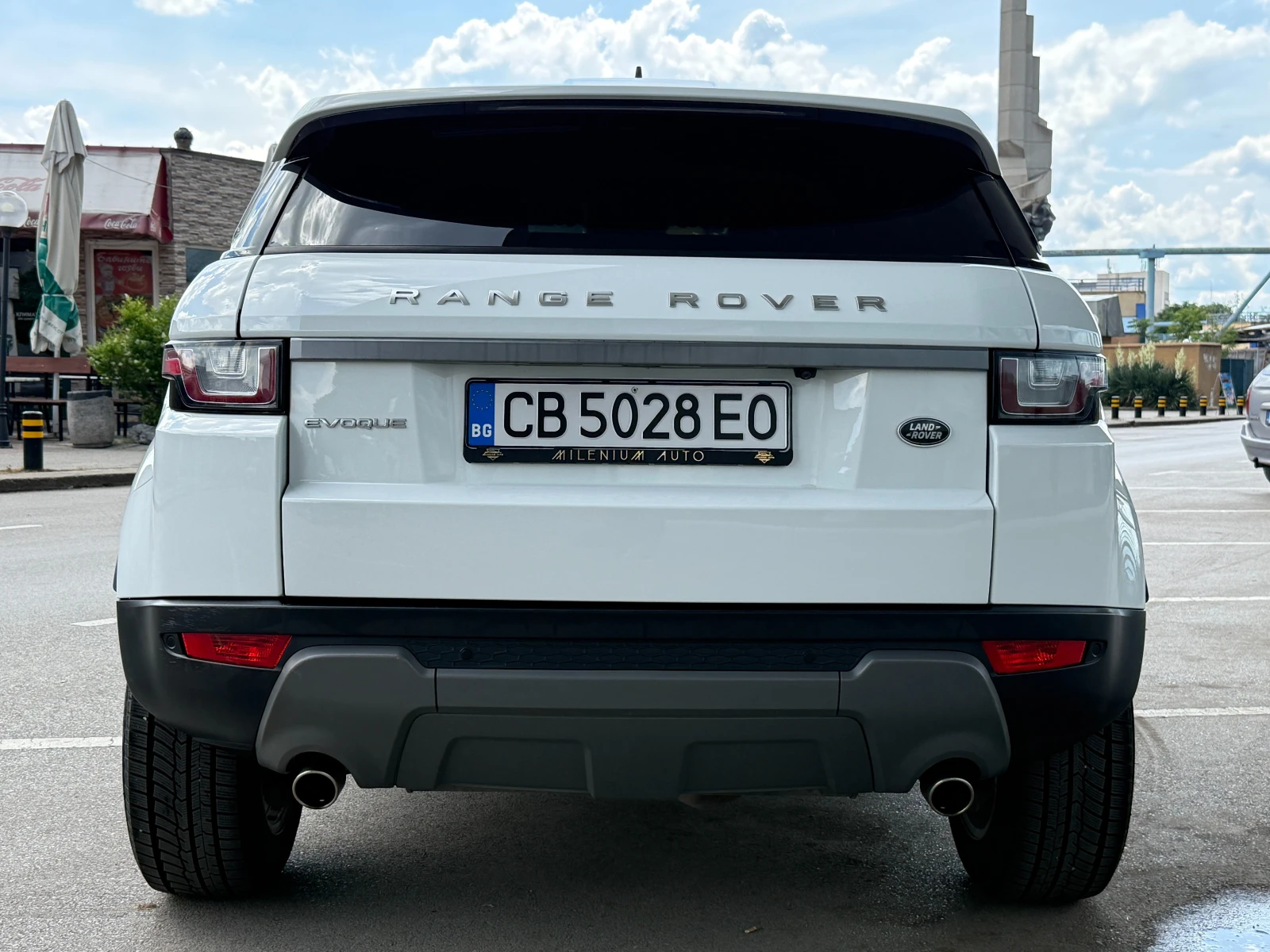Land Rover Range Rover Evoque 6 МЕСЕЦА ГАРАНЦИЯ/2.0D 150к.с 4х4 Facelift/Камера, снимка 4 - Автомобили и джипове - 54916358