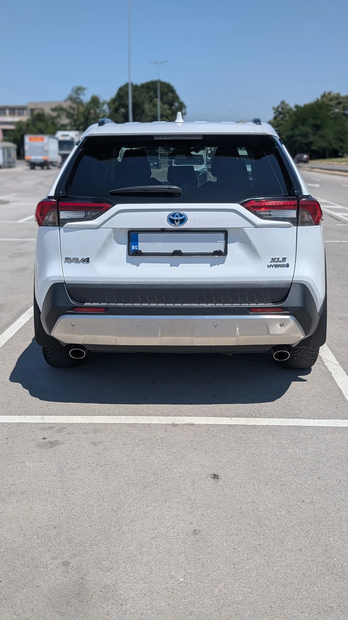 Toyota Rav4 AWD, XLE, DashCam, Android/CarPlay, Hybrid, снимка 7 - Автомобили и джипове - 55162127
