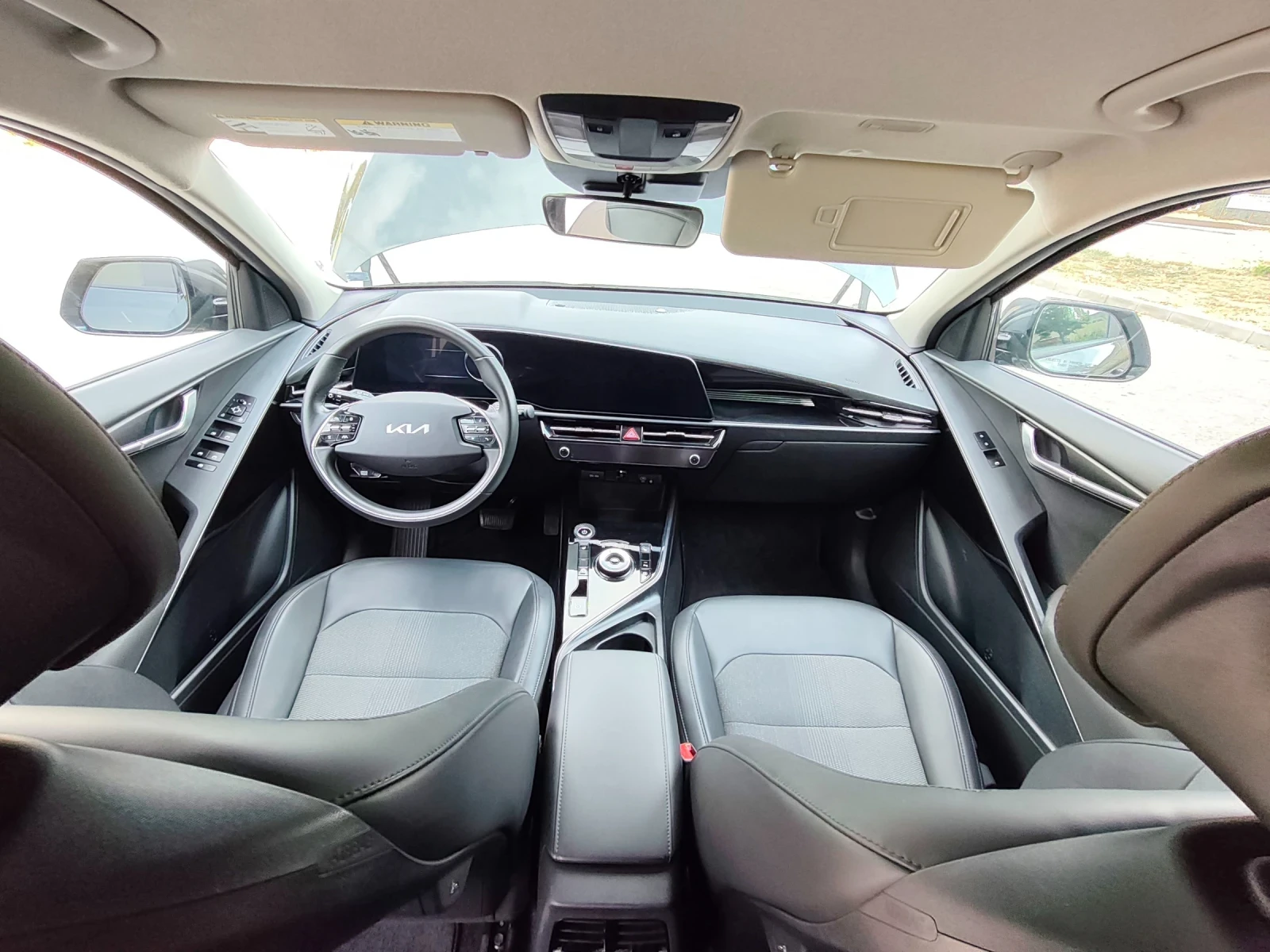 Kia Niro 64, 8 kw , снимка 11 - Автомобили и джипове - 56042785