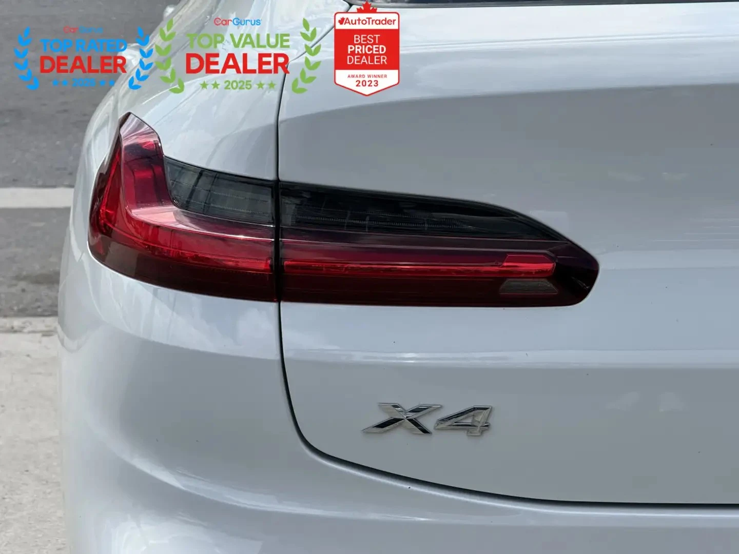 BMW X4 XDRIVE30I M PACK| HUD| ПАНО| ЧЕРВЕН САЛОН, снимка 8 - Автомобили и джипове - 56076156