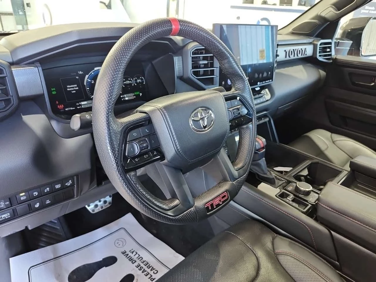 Toyota Tundra * 4x4 Crewmax Limited Hybrid Crew Cab Short Bed  | Mobile.bg � ����������� 10
