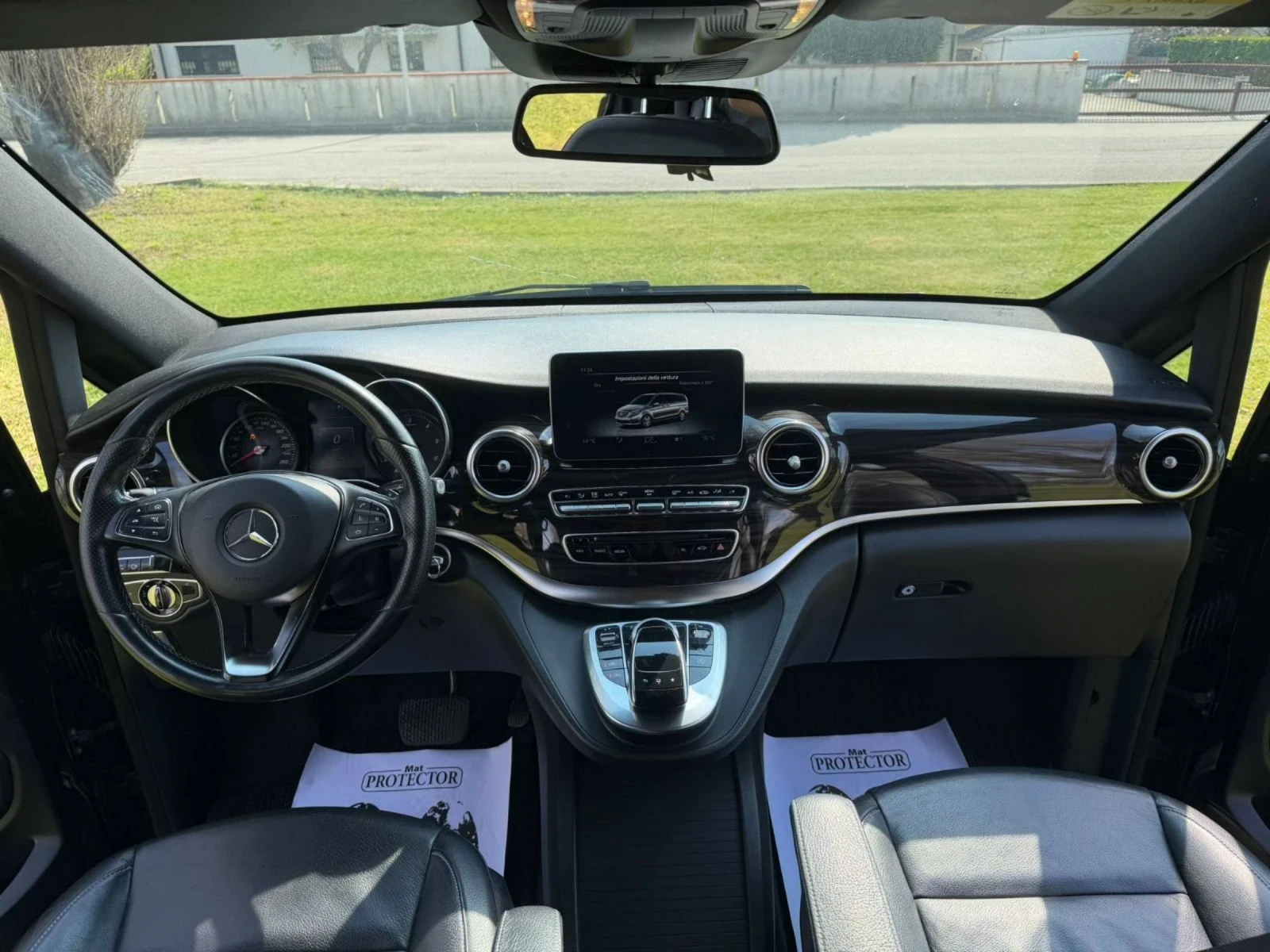 Mercedes-Benz V 250, снимка 11 - Бусове и автобуси - 53974018