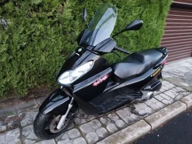     Piaggio X7 EVO 300