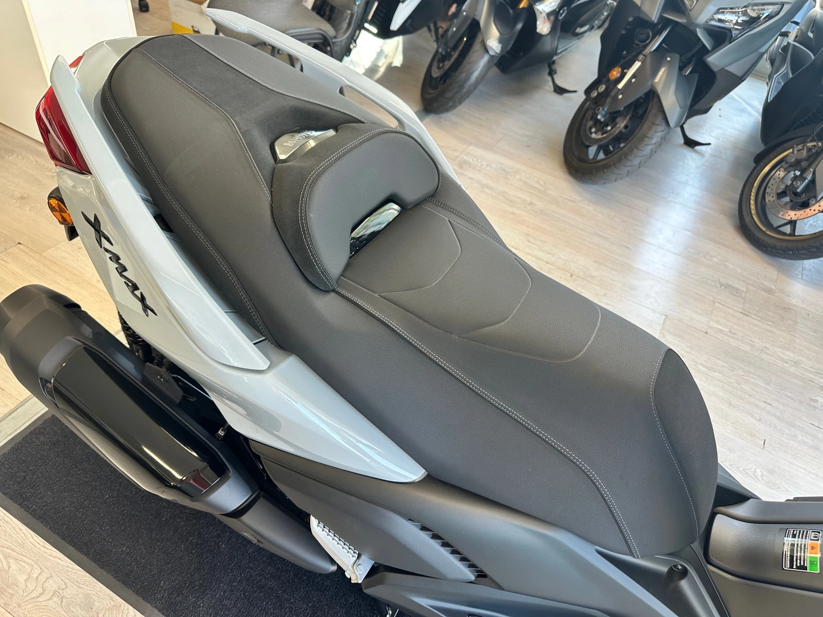 Yamaha X-max 300 Tech Max 2026г. , снимка 4 - Мотоциклети и мототехника - 55539071