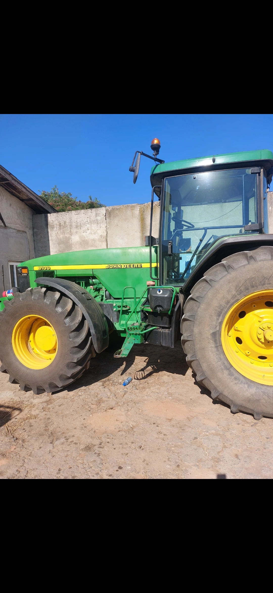 Трактор John Deere 8100, снимка 3 - Селскостопанска техника - 56168739
