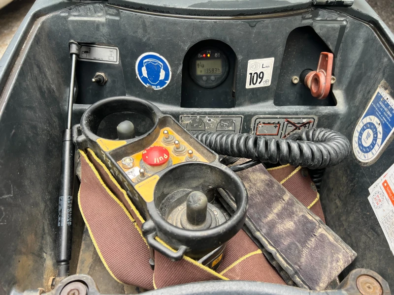 Валяк BOMAG BMP 8500, 1600kg, дистанционно, снимка 4 - Индустриална техника - 50020399