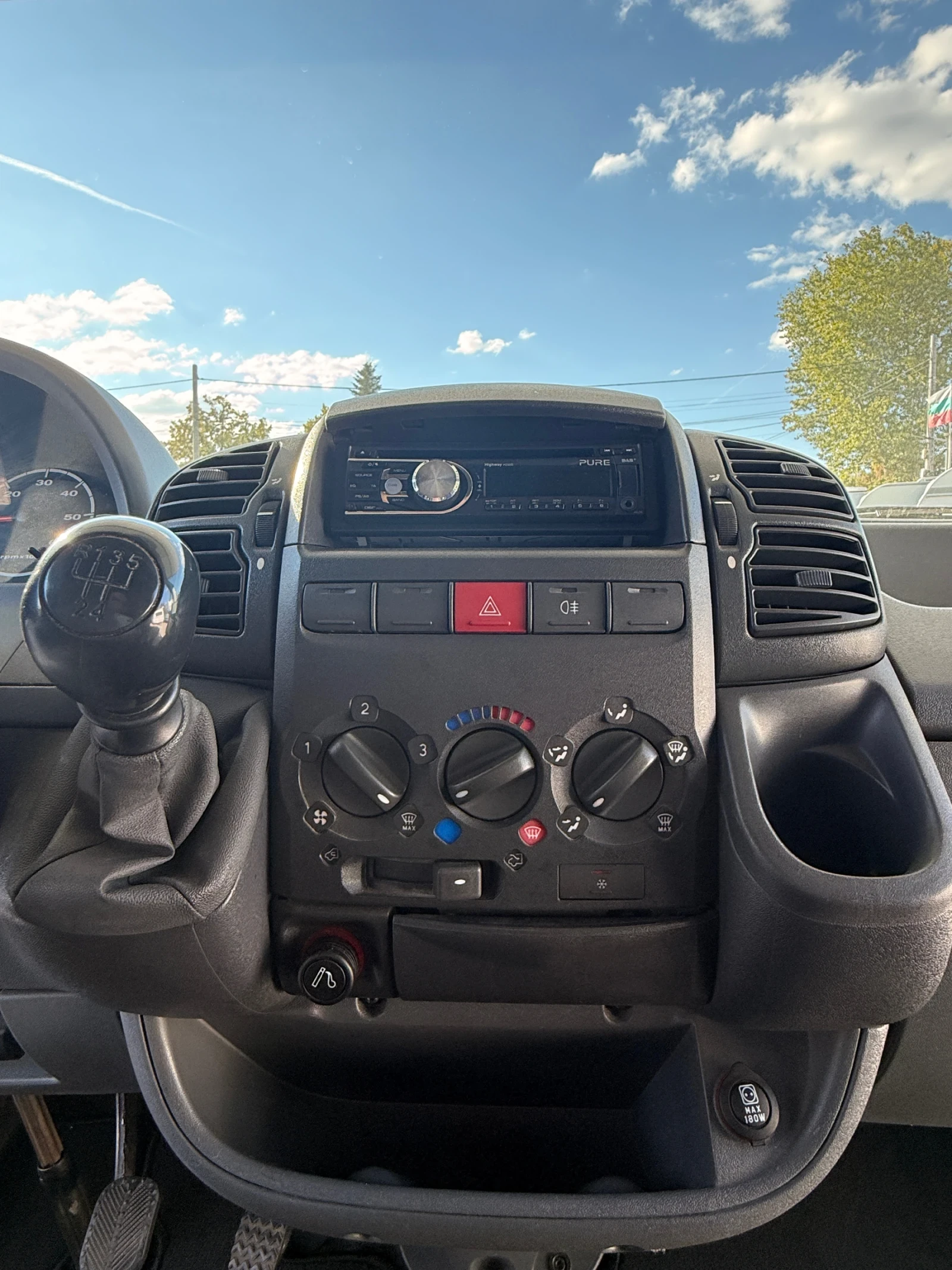 ������ Euramobil Sport 665 HB �������� | Mobile.bg � ����������� 8