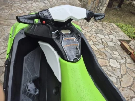 Джет Bombardier Sea Doo Sea-Doo Spark Trixx 2017 | 61 моточаса | Перфектно, снимка 4