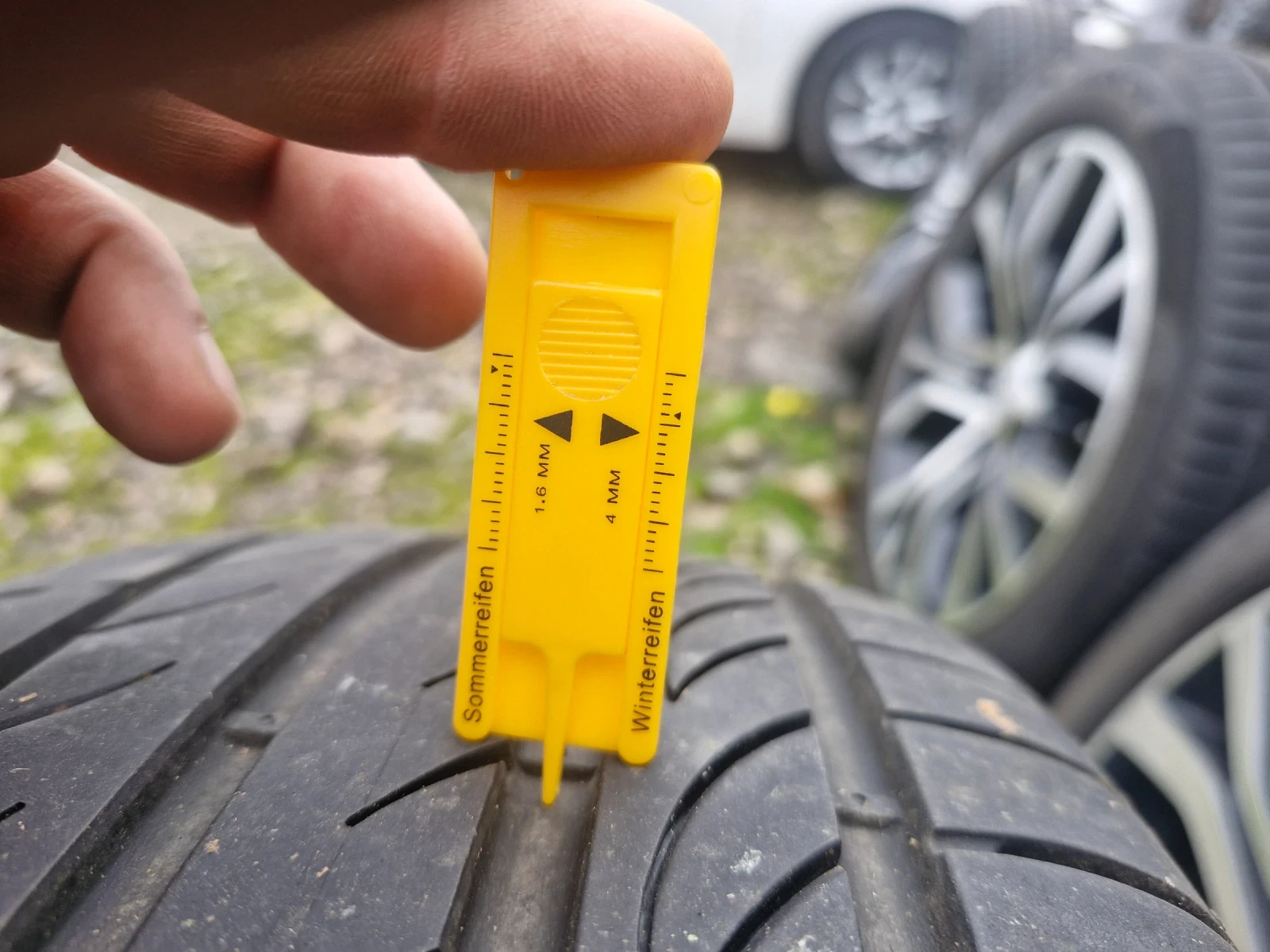 Гуми с джанти Pirelli 225/55R18, снимка 13 - Гуми и джанти - 53998300