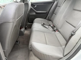 Audi A4 1.9TDI 131kc РЕАЛНИ КM, снимка 14