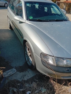 Opel Vectra Комби, снимка 2