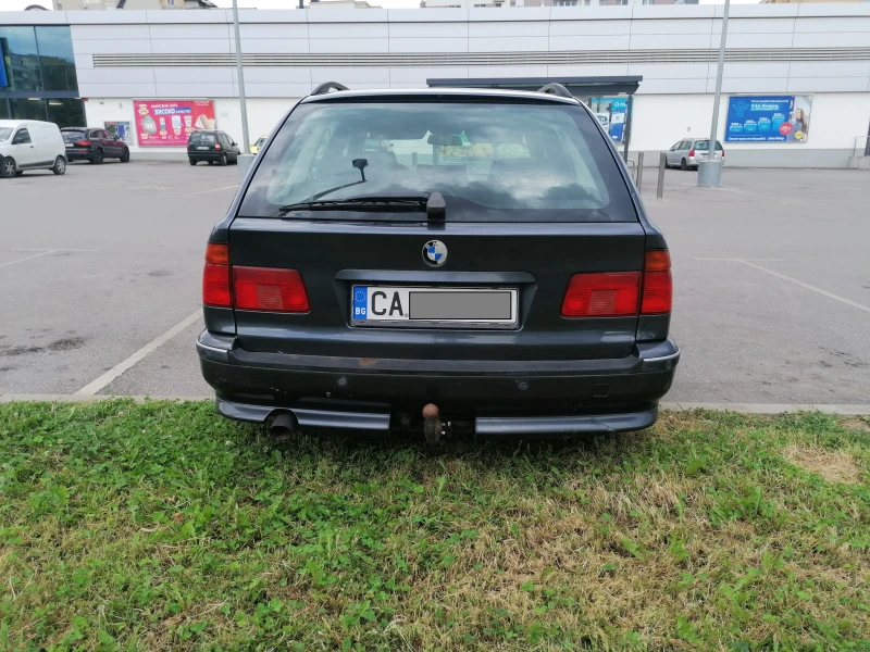 BMW 523 i, снимка 5 - Автомобили и джипове - 47434604