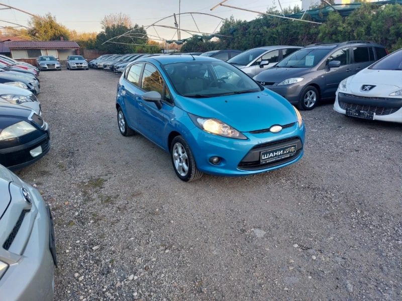 Ford Fiesta, снимка 2 - Автомобили и джипове - 47677370