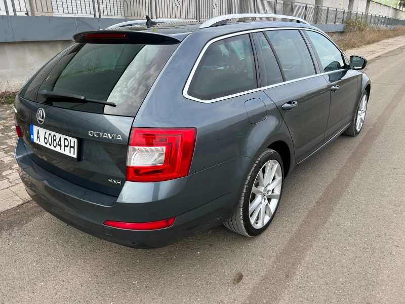 Skoda Octavia 2.0TDI 4x4 Keyless Go DISTRONIC ДОБРО СЪСТОЯНИЕ, снимка 6 - Автомобили и джипове - 47944699