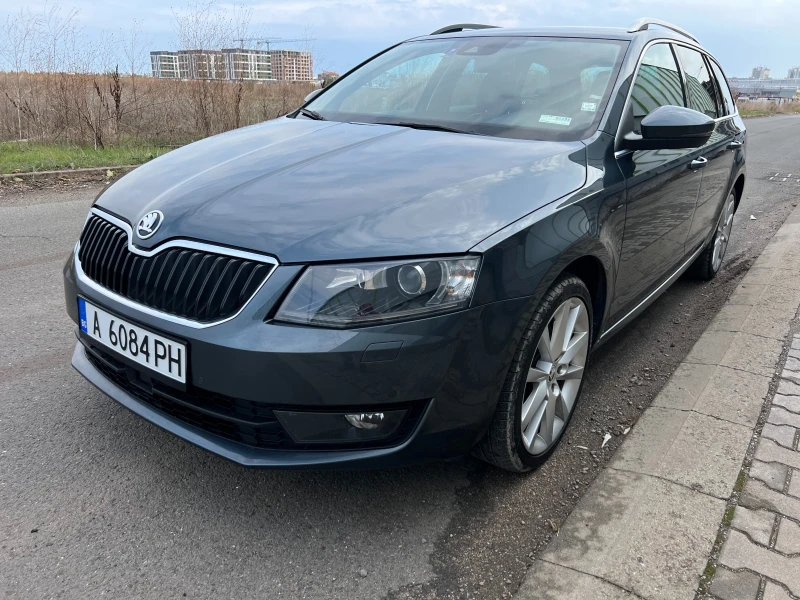 Skoda Octavia 2.0TDI 4x4 Keyless Go DISTRONIC ДОБРО СЪСТОЯНИЕ, снимка 3 - Автомобили и джипове - 47944699