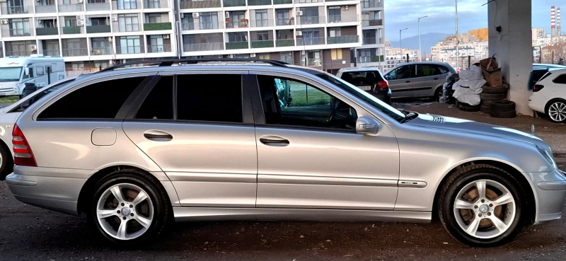 Mercedes-Benz C 220 CDI FACELIFT, снимка 4 - Автомобили и джипове - 48104818