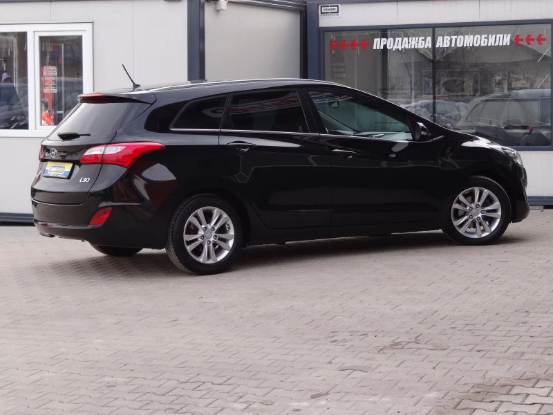 Hyundai I30 1.4i - 100k.c. / KOJA / LED / Euro-5 /, снимка 5 - Автомобили и джипове - 48343093