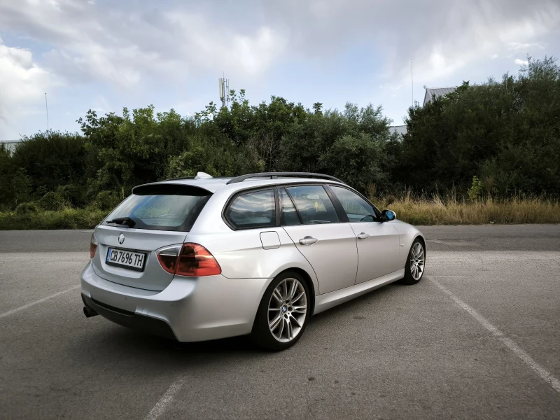 BMW 325 Xi (N52) M-ПАКЕТ, снимка 6 - Автомобили и джипове - 52639276