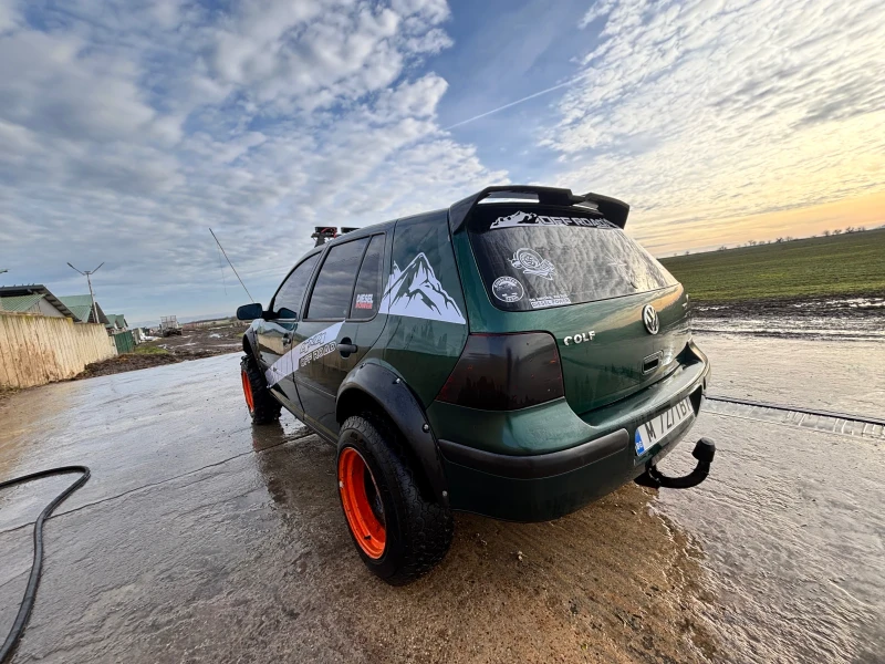 VW Golf 1.9 AGR, снимка 8 - Автомобили и джипове - 52108788