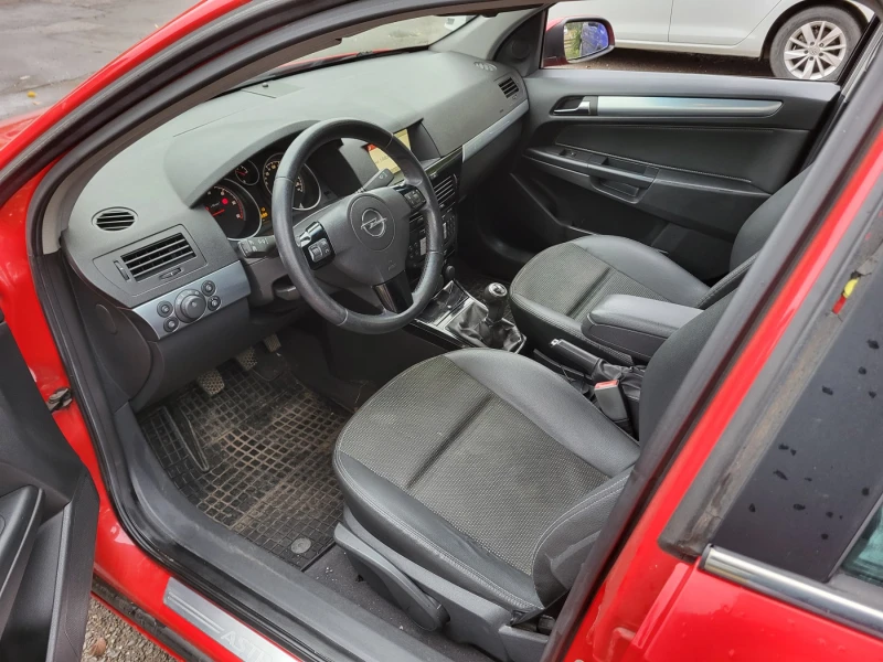 Opel Astra H 1, 7 CDTI 125 к.с, 6 скорости, снимка 7 - Автомобили и джипове - 52418057