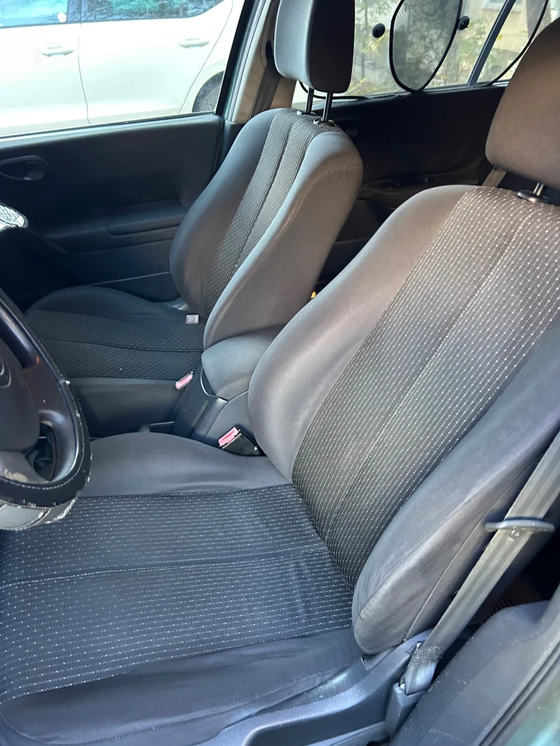 Renault Megane 1.5dci, снимка 5 - Автомобили и джипове - 52234891